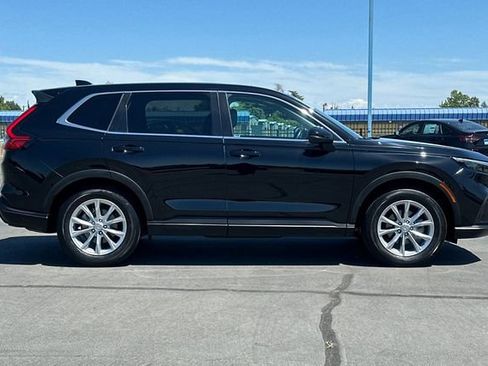 Used 2024 Honda CR-V EX-L image 3