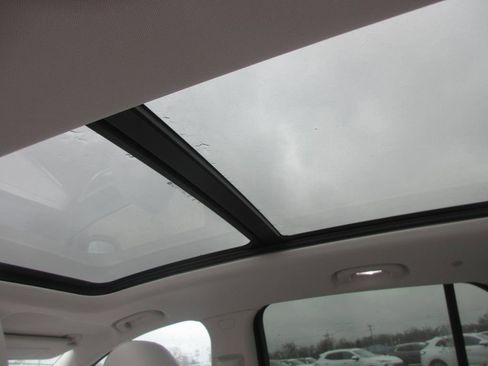 New 2026 Buick Envision Avenir image 16