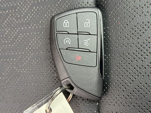 Used 2026 Chevrolet Equinox LT w/ Convenience Package II AWD/4WD image 46
