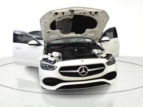 Used 2023 Mercedes-Benz C 300 4MATIC Sedan image 12