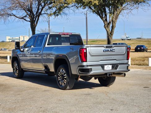Certified 2024 GMC Sierra 2500 Denali Ultimate AWD/4WD image 4
