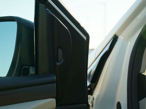 Used 2024 Nissan Murano Platinum w/ Cargo Package image 14