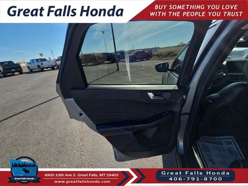 Used 2024 Ford Escape Platinum AWD/4WD image 13