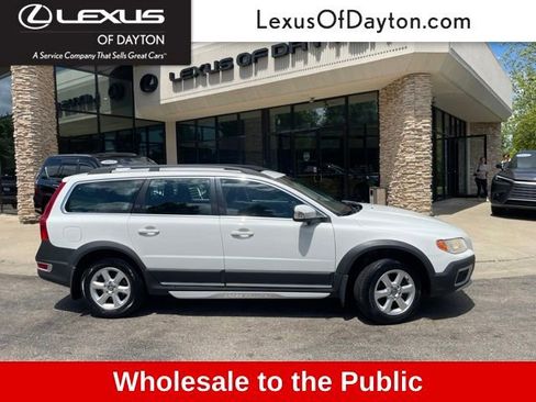 Used 2011 Volvo XC70 3.2 AWD/4WD image 3