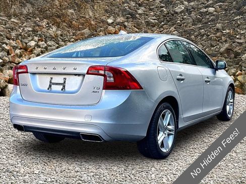 Used 2015 Volvo S60 T5 Platinum AWD/4WD image 2