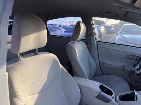 Used 2015 Toyota Prius Two FWD image 24