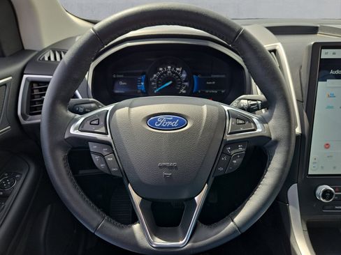 Used 2023 Ford Edge SEL w/ Convenience Package AWD/4WD image 13