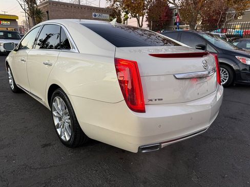 Used 2013 Cadillac XTS Premium image 7