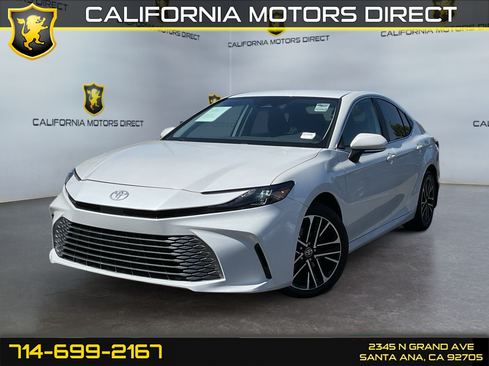 Used 2026 Toyota Camry XLE FWD image 1
