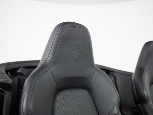 Certified 2021 Porsche 911 Carrera 4S image 38