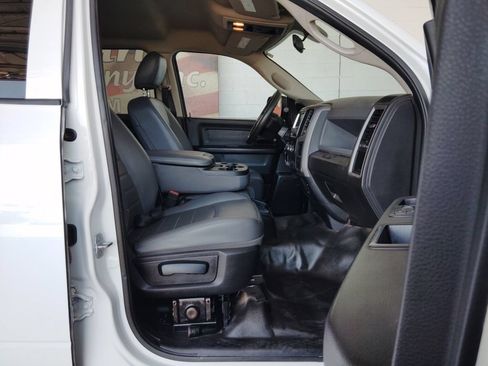 Used 2018 RAM 2500 Tradesman w/ Cold Weather Group AWD/4WD image 12