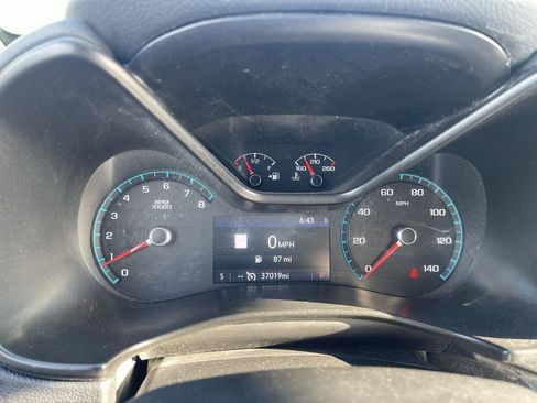 Used 2022 Chevrolet Colorado Z71 AWD/4WD image 11