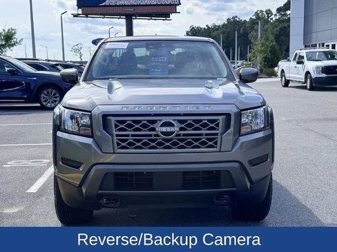 Used 2023 Nissan Frontier SV w/ Tow Package AWD/4WD image 3