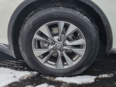 Used 2017 Nissan Murano SV AWD/4WD image 32