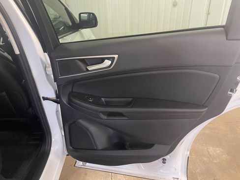 Used 2024 Ford Edge SEL w/ Convenience Package AWD/4WD image 31