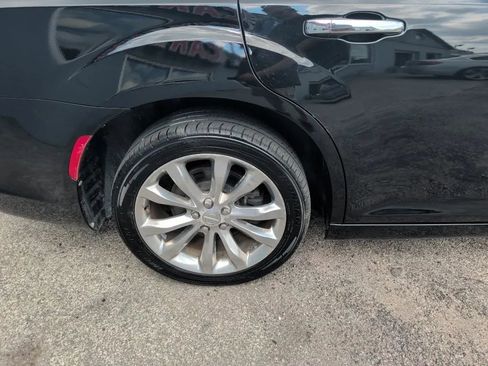 Used 2016 Chrysler 300 C w/ Safetytec Plus Group AWD/4WD image 13