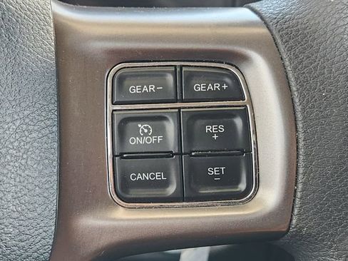 Used 2024 RAM 1500 Classic SLT image 20