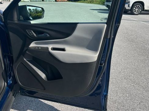 Certified 2022 Chevrolet Equinox LS w/ LS Convenience Package image 40