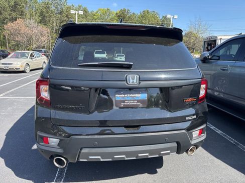 Used 2023 Honda Passport TrailSport image 4
