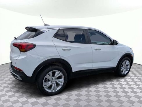 Used 2024 Buick Encore GX Preferred FWD image 3