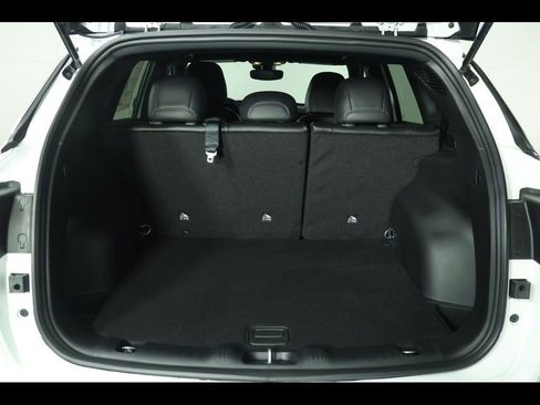 New 2026 Jeep Compass Latitude image 10