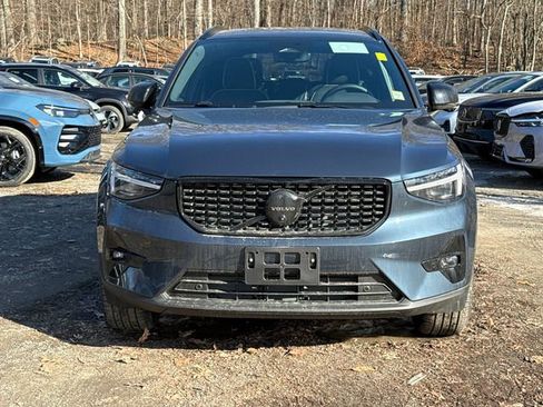 New 2026 Volvo XC40 B5 Ultra w/ Protection Package Premier image 6