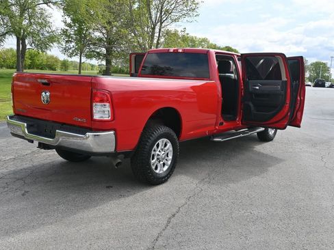 Used 2019 RAM 2500 Big Horn AWD/4WD image 42