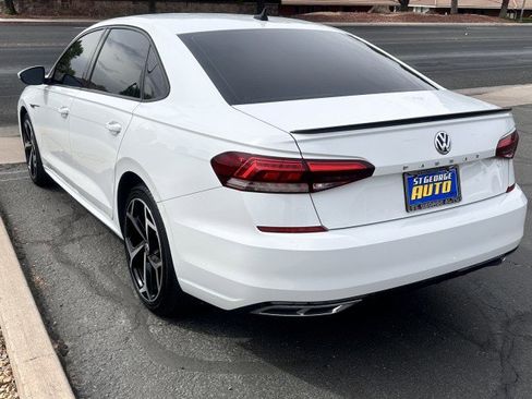 Used 2022 Volkswagen Passat 2.0T R-Line image 5