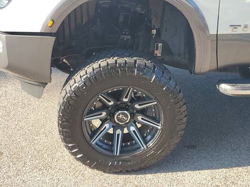 Used 2023 Nissan Titan Platinum Reserve w/ Moonroof Package image 11