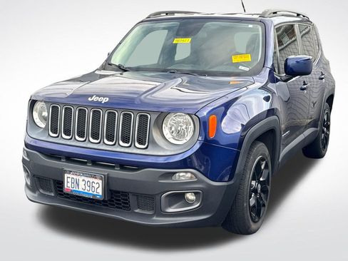 Used 2016 Jeep Renegade Latitude w/ Cold Weather Group FWD image 6