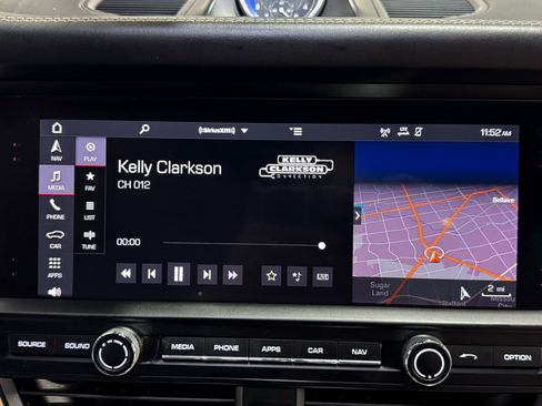 Used 2019 Porsche Macan S image 37