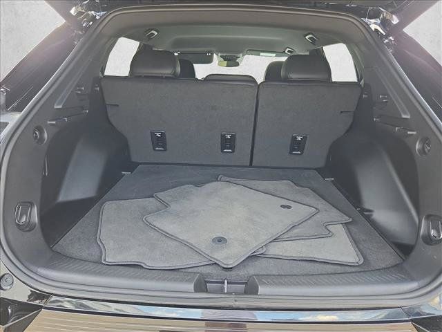 Used 2025 Chevrolet Equinox EV LT w/ Convenience Package FWD image 6