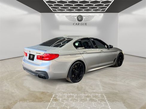 Used 2020 BMW M550i xDrive w/ Dynamic Handling Package image 5