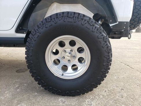 Used 2021 Jeep Wrangler Unlimited Sport image 24