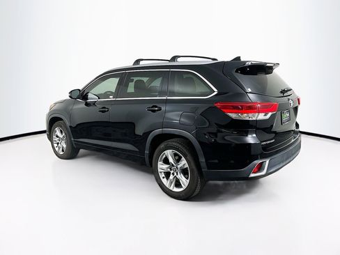 Used 2017 Toyota Highlander Limited image 5