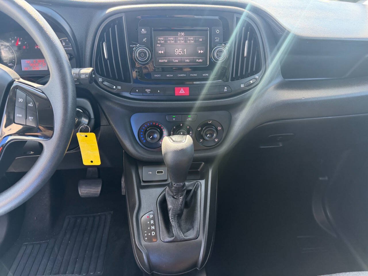 Used 2022 RAM ProMaster City Tradesman FWD image 22