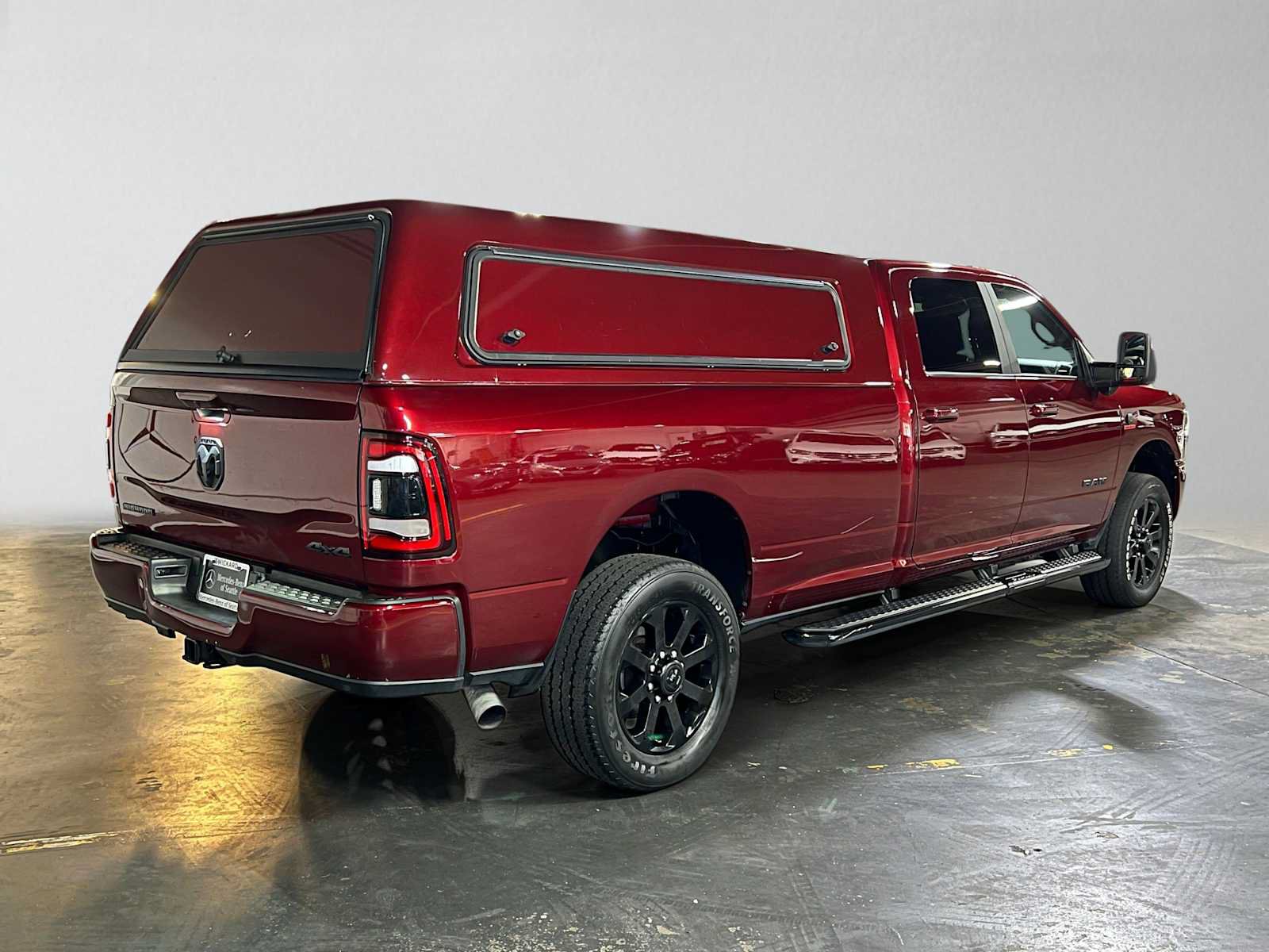 Used 2023 RAM 3500 Big Horn w/ Level B Equipment Group AWD/4WD image 3