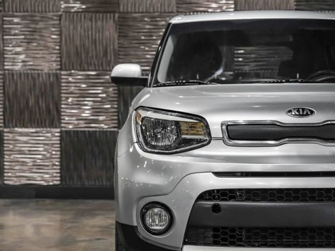 Used 2019 Kia Soul + FWD image 43