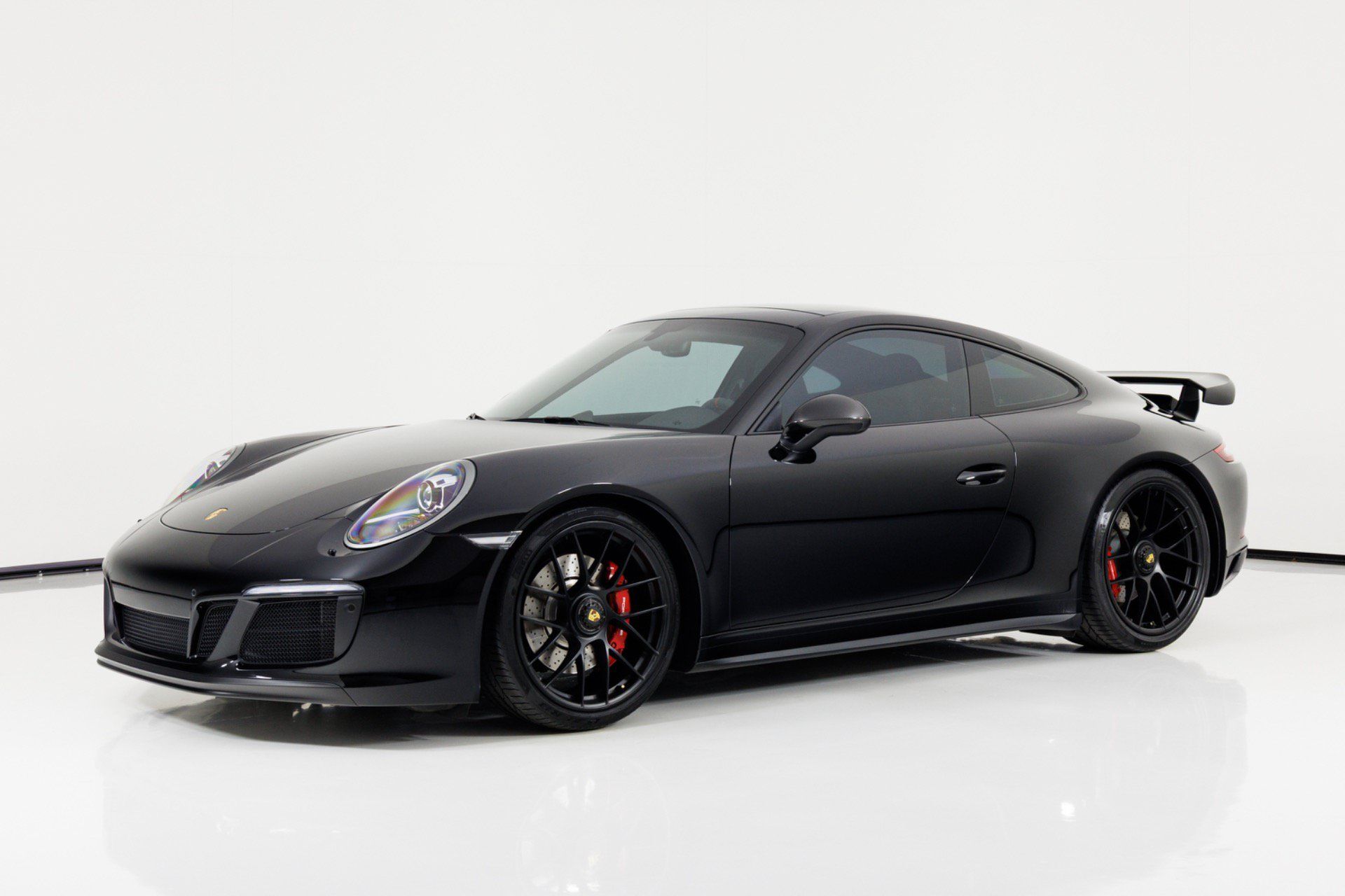 Used 2017 Porsche 911 Carrera GTS RWD image 7