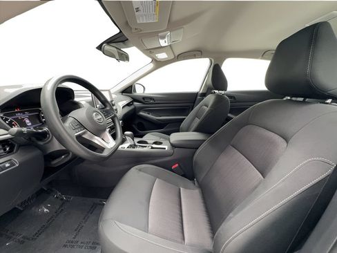 Used 2026 Nissan Altima 2.5 SV FWD image 19