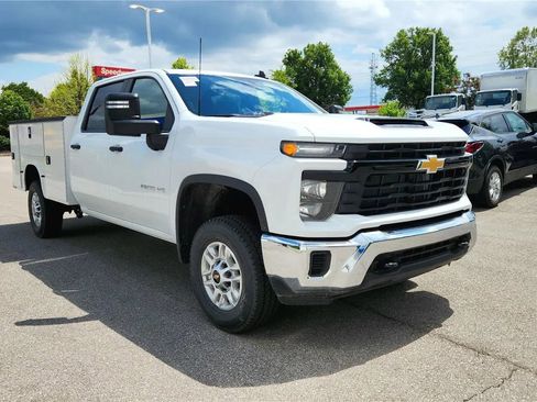 New 2026 Chevrolet Silverado 2500 W/T w/ WT Convenience Package AWD/4WD image 1