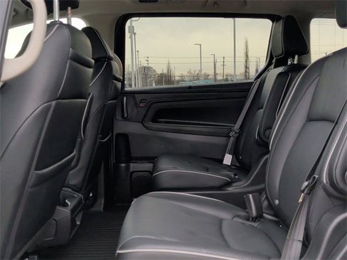 Used 2025 Honda Odyssey Elite image 25