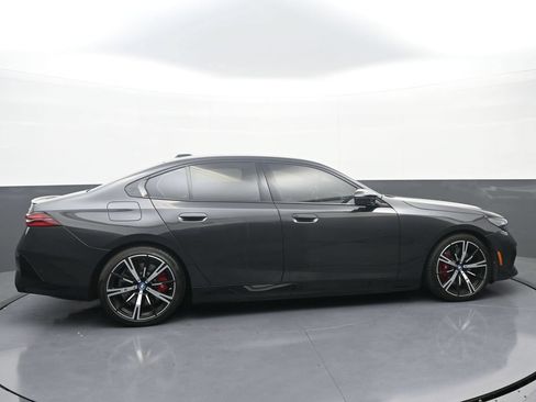 Used 2024 BMW i5 M60 w/ Executive Package AWD/4WD image 8