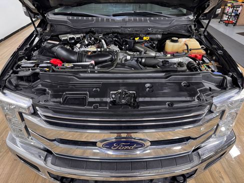 Used 2017 Ford F350 Lariat w/ Lariat Ultimate Package image 11