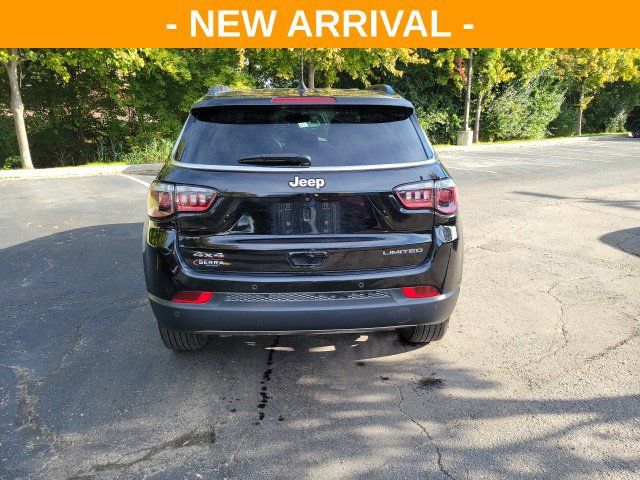Used 2024 Jeep Compass Limited AWD/4WD image 4