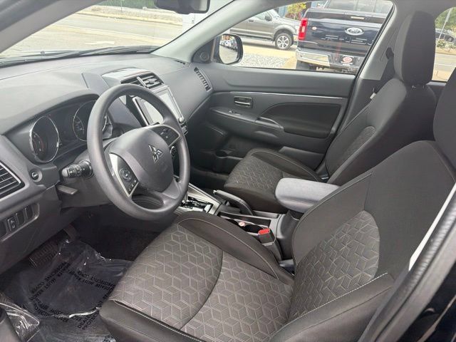 Used 2026 Mitsubishi Outlander Sport AWD image 10