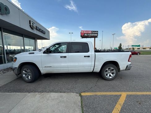 Used 2023 RAM 1500 Big Horn AWD/4WD image 5