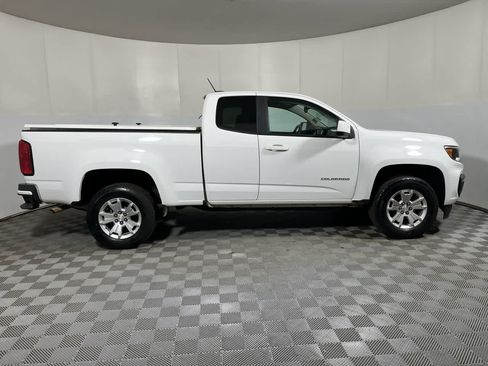 Used 2022 Chevrolet Colorado LT w/ Fleet Safety Package RWD image 9