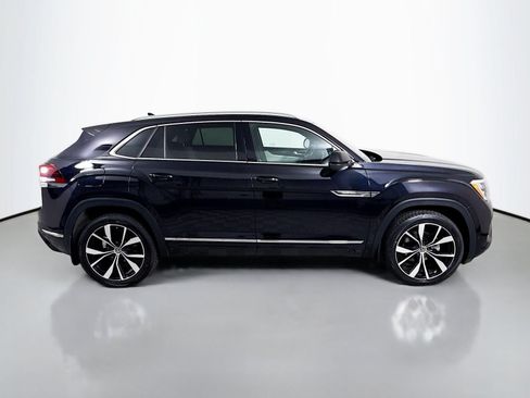 Certified 2024 Volkswagen Atlas Cross Sport SEL Premium R-Line AWD/4WD image 8