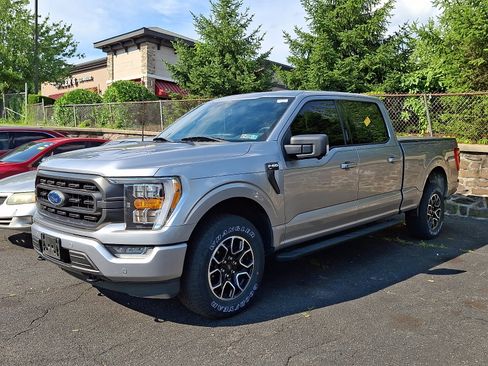 Used 2021 Ford F150 XLT w/ Equipment Group 302A High AWD/4WD image 3